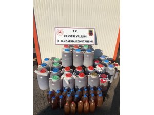 Jandarmadan kaçak şarap operasyonu: 3 gözaltı