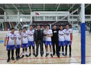 Genç Erkekler Voleybol Turnuvasında şampiyon belli oldu