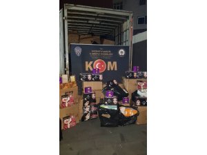 Gaziantep’te 76 bin kaçak kozmetik ürünü ele geçirildi