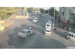 Aksaray’da dikkatsizlik sonucu yaşanan kaza şehir polis kamerasında