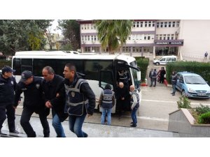 Tefeci operasyonunda gözaltına alınanlar adliyeye sevk edildi