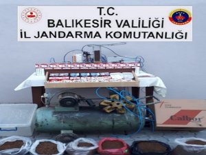 Sındırgı’da kaçak tütün operasyonu