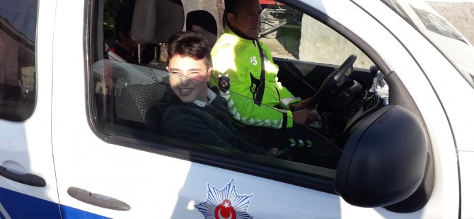 Kulu'daki engelli orta öğretim öğrencinin polis olma hayali gerçek oldu