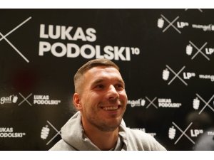 Antalyaspor, Podolski ile prensipte anlaştı