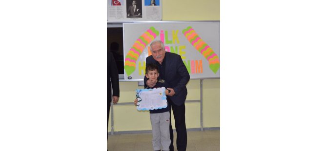 Güdül ilçesinde öğrenciler karne aldı