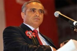 Topçu Erdoğan'ı istifaya çağırdı