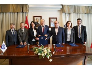 Üniversite sanayi işbirliğinde örnek adım