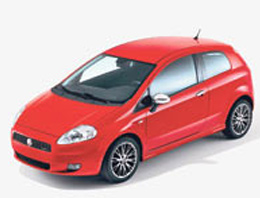 Bayiler otomobil talebine yetişemiyor