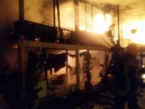 Bodrum’da iki ev küle döndü