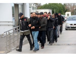 Narkotik operasyonunda gözaltına alınanlar adliyeye sevk edildi