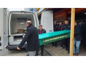 Fırındaki asansörde sıkışan işçi hayatını kaybetti