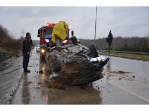 Tamir edilen aracın motor testi sırasında takla attılar: 3 yaralı