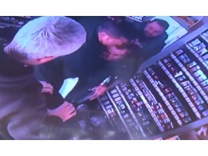 Polis hırsızı böyle zapt etti