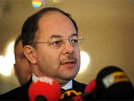 Bakan Akdağ: Akıllarını başlarına alsınlar