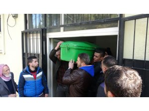 Feci kazada ölen baba ve olunun cenazesi yakınlarına teslim edildi