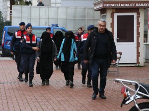 GÜNCELLEME - DEAŞ operasyonunda gözaltına alınan 4 kadın serbest bırakıldı
