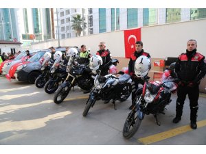 Hayırsever iş adamlarından İskenderun Emniyetine motosiklet ve araç hibesi
