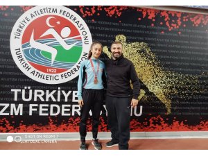 Şanlıurfalı sporcu Nidanur akranlarına örnek oldu