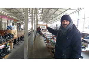 Halk pazarı esnafından güvelik kamerası talebi