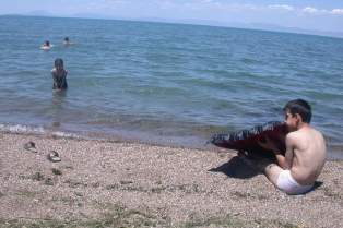 Karaburun plajı işletmeye açılıyor