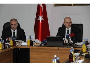 Bakan Soylu: “Dicle’nin, Fırat’ın kuzularını uyuşturucu çakallarına kaptırmayalım”
