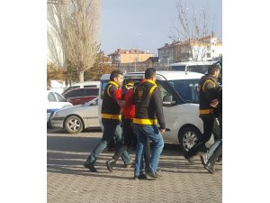 Aksaray’da yakalanan 3 gaspçı tutuklandı
