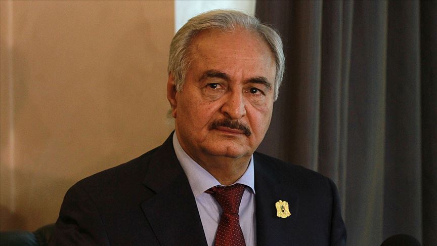 Hafter güçlerinden Trablus ve çevresine girecek sivil uçakları vurma tehdidi