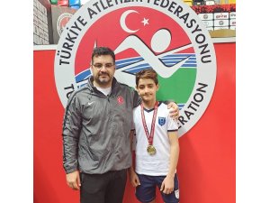 Babasının izinden gidiyor