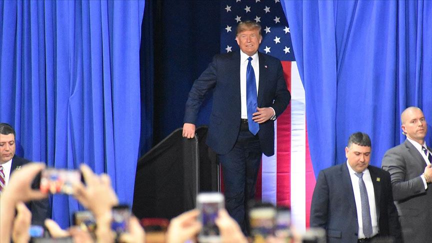Trump rahat, Demokratlar diken üstünde