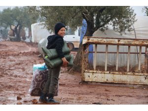 İyilik Derneğinden İdlib'e insani yardım