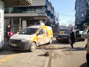 Sakarya’da aynı sokak üzerinde 1 haftada 3 kaza meydana geldi