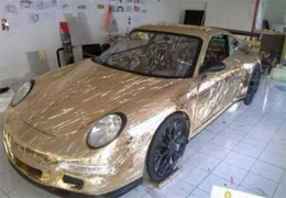 200 dolara Porsche yaptı