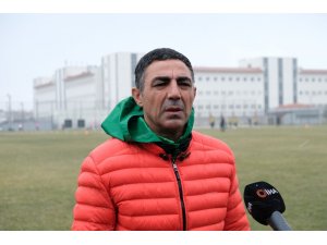 Eskişehirspor gençleriyle hayata dönmek istiyor