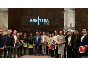 Kutluğ Ataman’a yılın en iyi işvereni ödülü