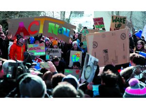 Davos'ta çevre protestosu