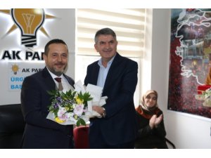 AK Parti Ürgüp İlçe Başkanlığında devir teslim töreni yapıldı