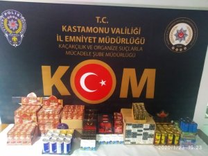 KOM ekiplerinden cinsel içerikli ürünlere yönelik operasyon
