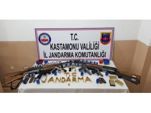Kastamonu’da jandarma ekiplerinden silah operasyonu