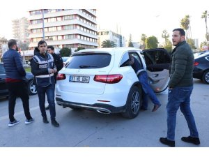 Adana’da 2 bin 77 polisle asayiş uygulaması