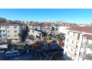 Enkaz alanı havadan görüntülendi