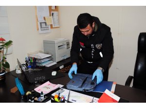 Kocaeli'de akaryakıt hırsızlığı çetesine yönelik operasyonda yakalanan 2 zanlı tutuklandı