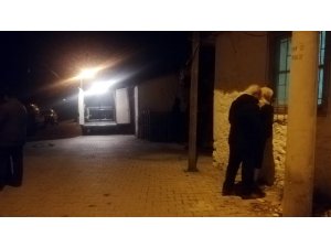 İzmir’de dehşet: Annesini öldürüp intihar etti