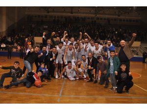 Nazilli Belediyespor parkede galip geldi