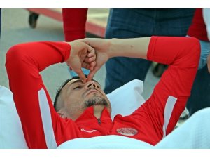 Jahovic, helikopterle Antalya’ya getirildi