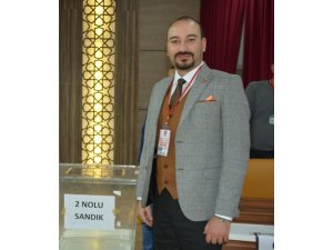 CHP Yunusemre’de yeni başkan Yalçın Arcak