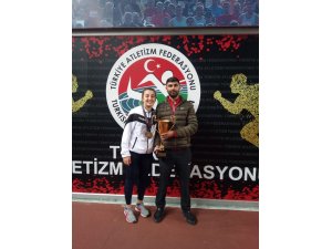 Yaren Türkiye rekorunun yeni ismi