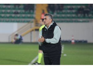 Akhisarspor’da Altıparmak dönemi sona erdi