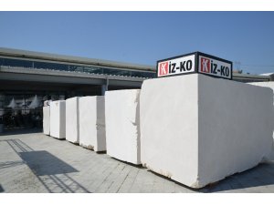 Dünya kupasının statlarını Türk mermerleri süsleyecek