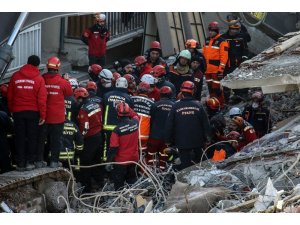 Elazığ’da çöken Dilek Apartmanında kurtarma çalışmaları tamamlandı
