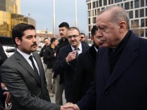 AK Parti, Aydınlı gençleri siyaset akademisine davet etti
